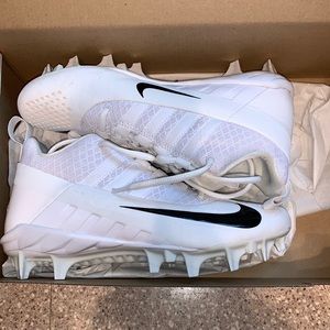Brand new never worn Nike lacrosse cleats